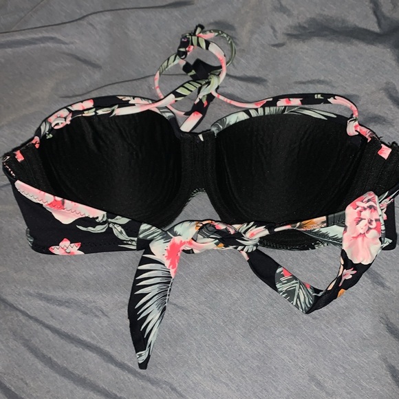 Arsene bikini SET, lightly used, good condition, top has the at back and front - Picture 2 of 4